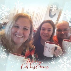 Meet your Posher, Naomi